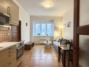 Prodej bytu 2+kk, Praha - Smíchov, Pechlátova, 39 m2