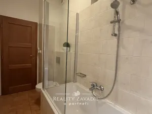 Prodej bytu 2+kk, Praha - Smíchov, Pechlátova, 39 m2