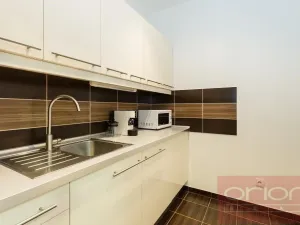 Pronájem kanceláře, Praha - Kunratice, Jana Růžičky, 15 m2