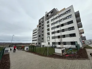 Pronájem bytu 2+kk, Praha - Hlubočepy, Fabiánové, 43 m2
