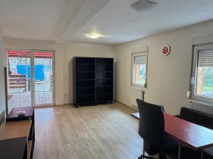 Pronájem rodinného domu, Praha, Pikovická, 90 m2