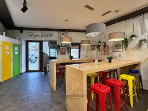 Pronájem obchodního prostoru, Olomouc, tř. Svobody, 55 m2