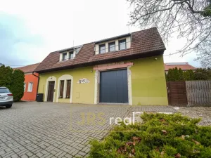 Prodej rodinného domu, Hovorany, 141 m2