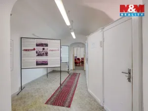 Pronájem obchodního prostoru, Žatec, náměstí Svobody, 80 m2