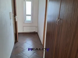Pronájem bytu 1+kk, Žatec, Tyršova, 29 m2