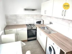 Pronájem bytu 2+1, Přerov, bří Hovůrkových, 52 m2