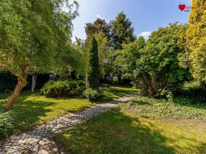 Prodej rodinného domu, Cholina, 333 m2