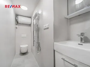 Prodej bytu 1+kk, Kladno, Zádušní, 17 m2