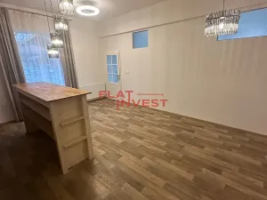 Pronájem bytu 3+kk, Liberec, U Věže, 68 m2