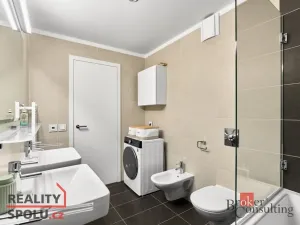 Prodej bytu 3+kk, Karlovy Vary, Libušina, 103 m2