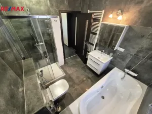 Pronájem rodinného domu, Praha, U Červeného mlýnku, 140 m2