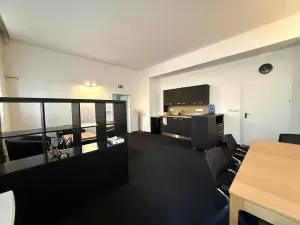 Pronájem kanceláře, Brno - Židenice, Kosmákova, 50 m2