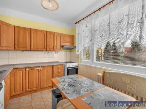 Prodej bytu 2+1, Lázně Bohdaneč, Na Lužci, 62 m2