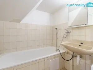 Pronájem bytu 1+kk, Nejdek, Husova, 40 m2
