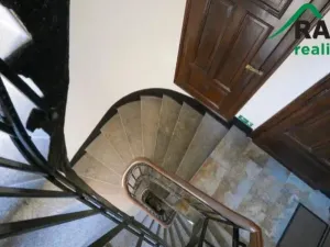 Prodej bytu 2+1, Karlovy Vary, Moravská, 50 m2