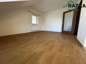 Pronájem bytu 3+kk, Planá, náměstí Svobody, 90 m2