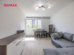 Pronájem bytu 2+kk, Praha - Stodůlky, Petržílkova, 53 m2