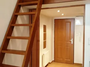 Pronájem bytu 1+kk, Praha - Smíchov, Grafická, 32 m2