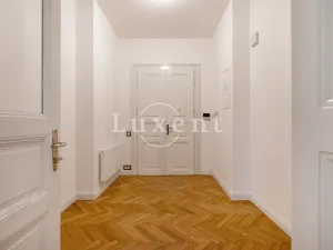 Pronájem kanceláře, Praha - Josefov, Pařížská, 138 m2