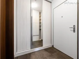 Pronájem bytu 1+kk, Praha - Jinonice, Kačírkova, 34 m2