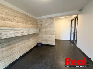 Pronájem bytu 1+kk, Brno - Královo Pole, Božetěchova, 42 m2