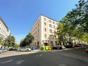 Pronájem bytu 1+1, Praha - Vinohrady, Jagellonská, 57 m2
