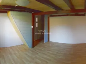 Prodej bytu 2+1, Cheb, Americká, 85 m2