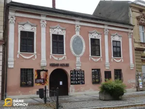 Pronájem ordinace, Holešov, nám. Dr. E. Beneše, 164 m2