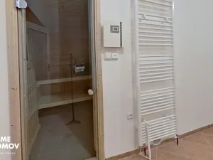 Pronájem ordinace, Holešov, nám. Dr. E. Beneše, 164 m2