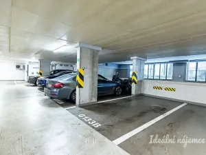 Pronájem bytu 2+kk, Praha, Jankovcova, 55 m2