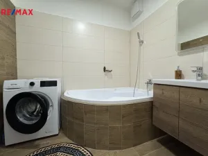 Pronájem bytu 2+kk, Olomouc - Slavonín, Topolová, 55 m2