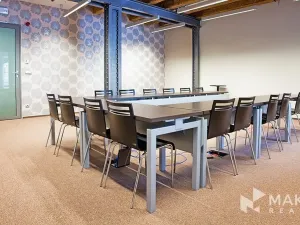 Pronájem kanceláře, Praha - Holešovice, Ortenovo náměstí, 237 m2