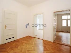 Pronájem bytu 2+1, Praha, Blanická, 77 m2