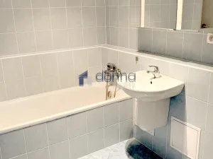 Pronájem bytu 3+kk, Praha, Pod Harfou, 76 m2