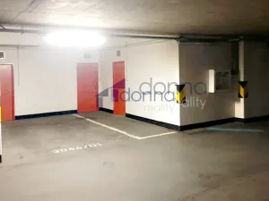 Pronájem bytu 3+kk, Praha, Pod Harfou, 76 m2