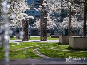 Pronájem kanceláře, Praha - Holešovice, V háji, 330 m2