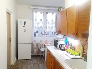 Pronájem bytu 2+1, Praha, Zárubova, 61 m2