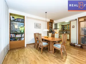 Prodej bytu 3+kk, Praha, Semilská, 105 m2