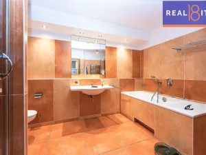 Prodej bytu 3+kk, Praha, Semilská, 105 m2