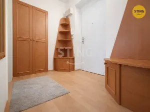Pronájem bytu 1+kk, Ostrava - Bělský Les, 38 m2
