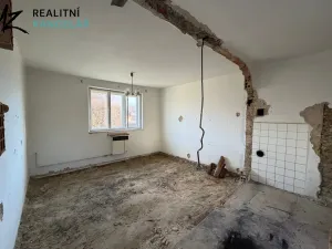 Prodej rodinného domu, Pavlovice u Přerova, 300 m2