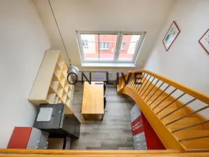 Pronájem bytu 3+1, Praha - Holešovice, 89 m2