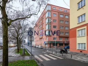 Pronájem bytu 3+1, Praha - Holešovice, 89 m2