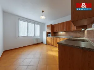 Prodej bytu 1+1, Karlovy Vary - Drahovice, Maďarská, 37 m2