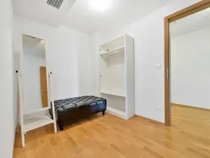 Pronájem bytu 2+kk, Praha - Žižkov, Ke kapslovně, 67 m2