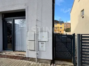 Pronájem obchodního prostoru, Kralupy nad Vltavou, 50 m2