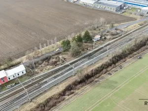 Prodej komerční nemovitosti, Červenka, 1800 m2