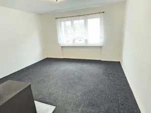 Prodej bytu 3+1, Velký Šenov, Mikulášovická, 62 m2