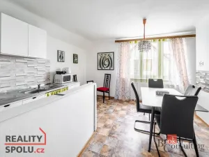 Prodej rodinného domu, Nové Hrady, Zahradní čtvrť, 214 m2