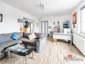 Prodej rodinného domu, Nové Hrady, Zahradní čtvrť, 214 m2